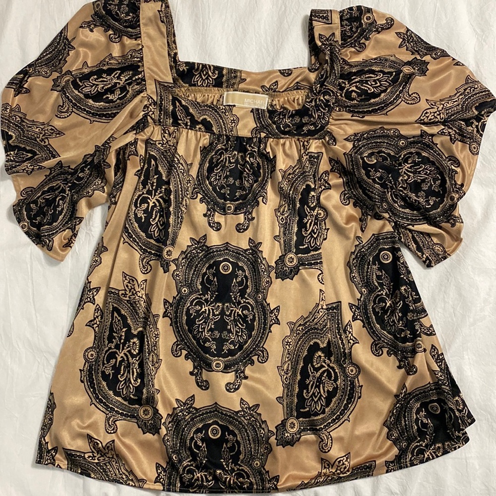 Like new! Michael Kors top